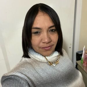 Meet your Posher, Brenda